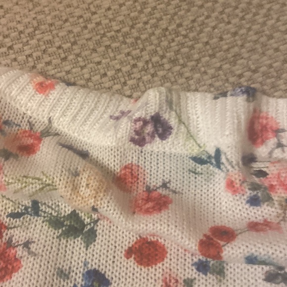 Long  sleeved   cropped top - Picture 5 of 7